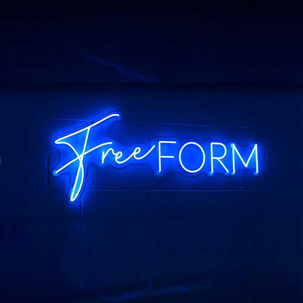 Billyajames-Portfolio-FreeFormPhysio-Brand-Examples-Signage-1000x1000-1