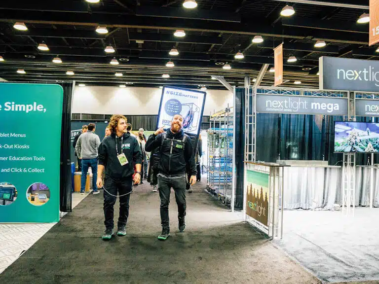 Cordeeple-Portfolio-BaüxINdustries-Wesbite_Tradeshow-3